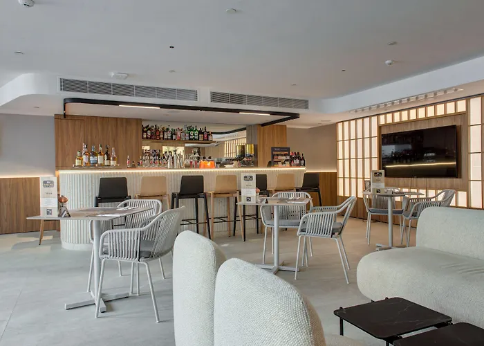 Noru Malta - Adults Only