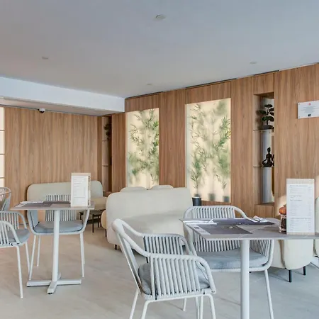 Noru Malta - Adults Only